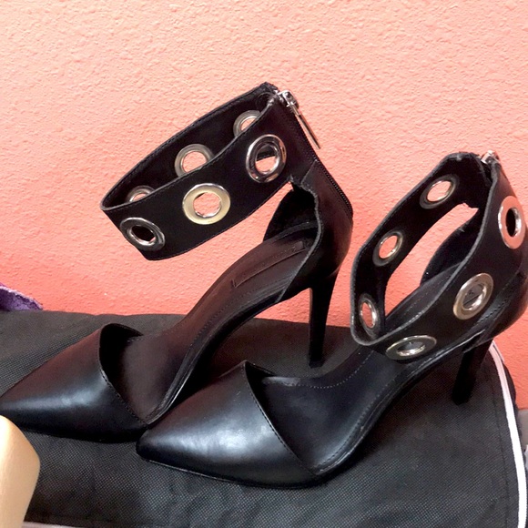 Shoes - Zara black high heels size 7.5
